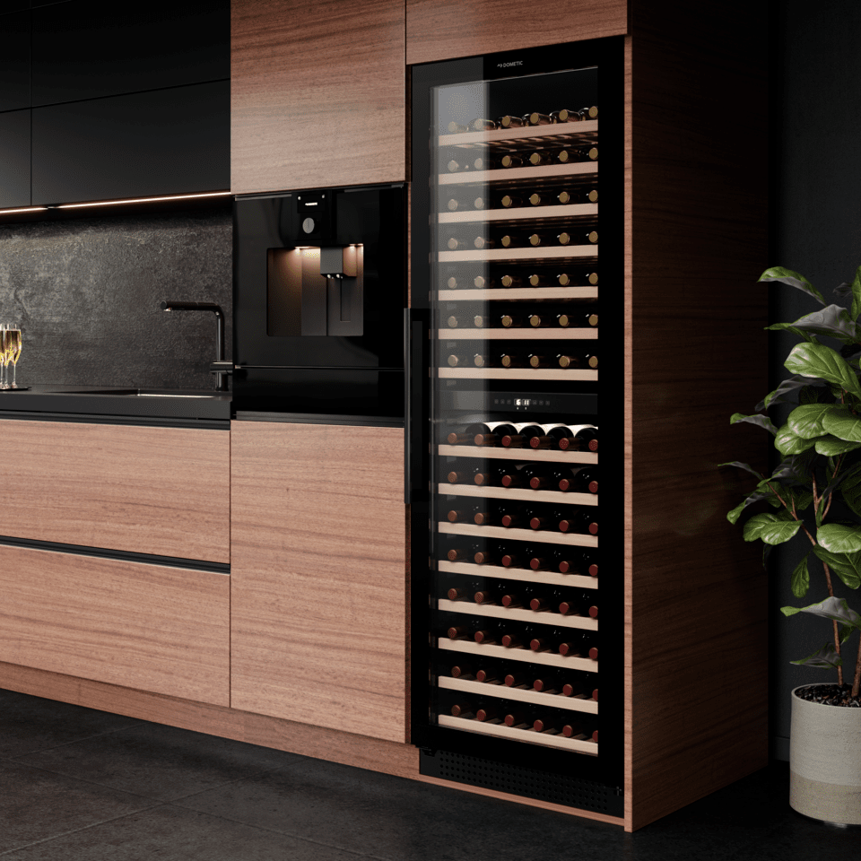 Dometic Design Kompressor-Weinkühlschrank mit zwei Zonen Dometic Design Kompressor-Weinkühlschrank mit zwei Zonen