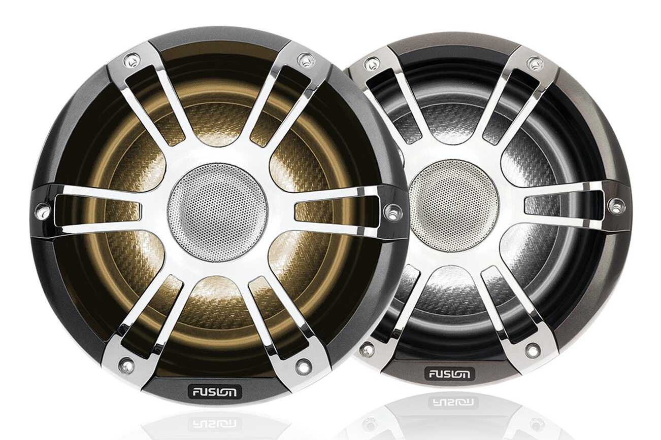 FUSION Signature Series Sports Marine Speakers FUSION Signature Series Sports Marine Speakers