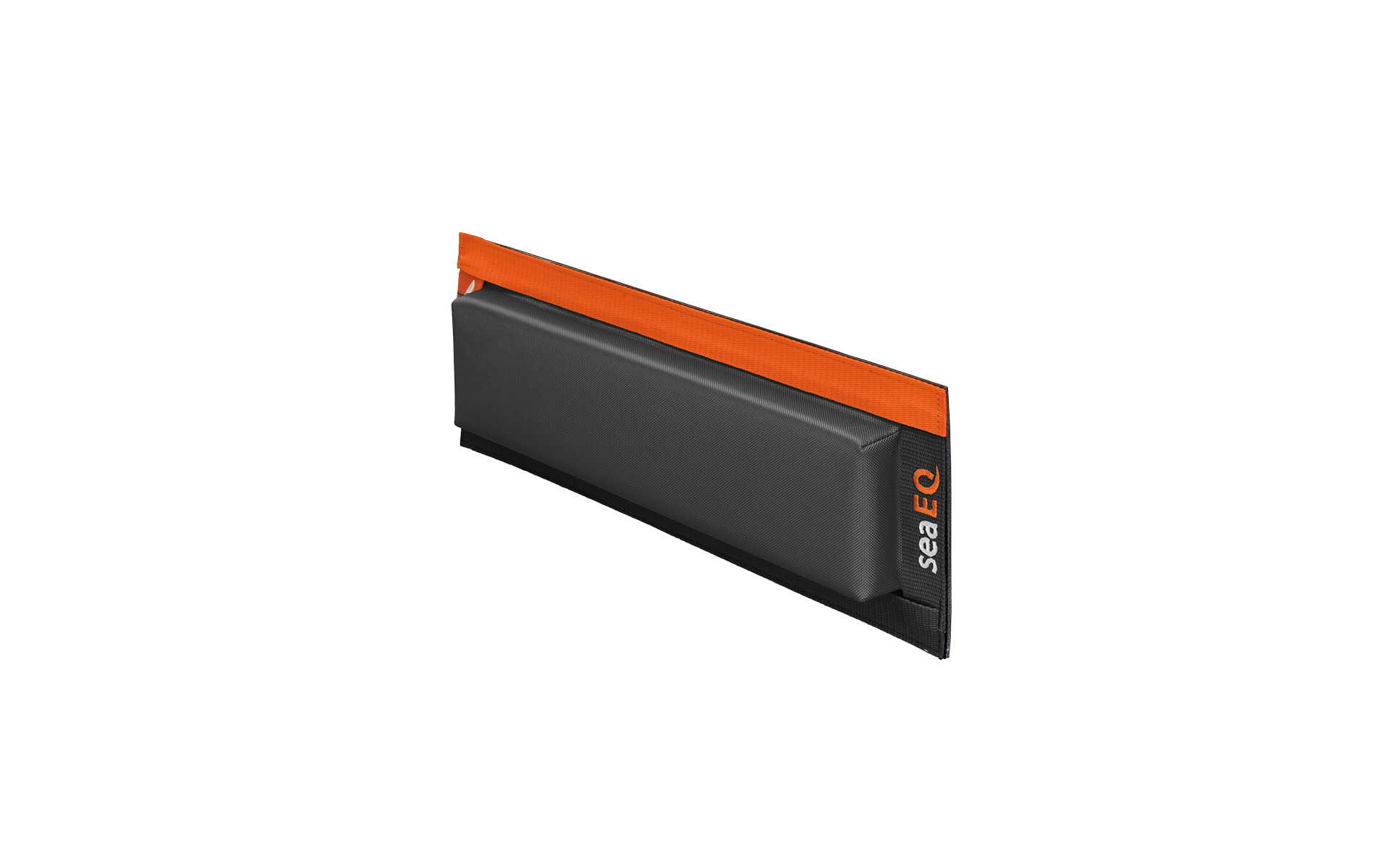 Schwarzer Stegfender DF 40/10 als Rammschutz für Bootsliegeplätze