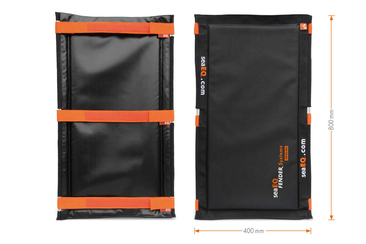 Detailansicht des seaEQ PF 40/80 Dalbenfenders mit VELCRO Hook’n Loop Spanngurten zur werkzeuglosen Befestigung - schwarz